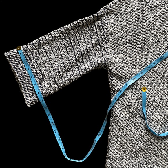 Zara 3/4 Sleeve Slouchy Knit Cardigan. Like New! - Picture 11 of 12